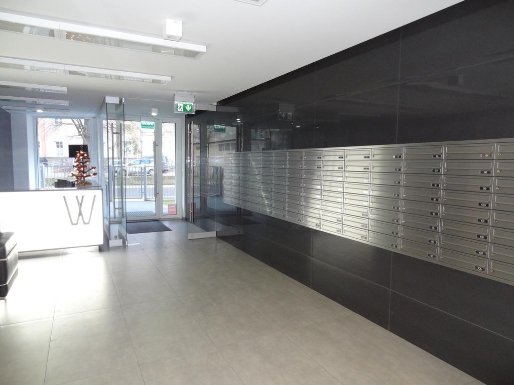 Apartament Studio Poz Poznań Zewnętrze zdjęcie